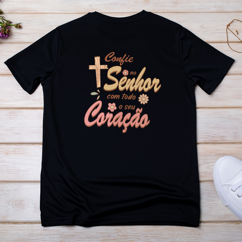 Camiseta Feminina Confie No Senhor