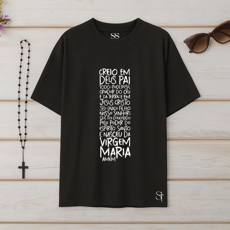 Camiseta Oversized Creio Em Deus