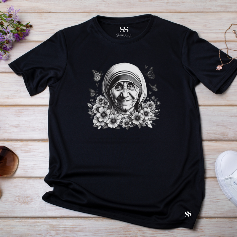 Camiseta Feminina Preta Madre Teresa de Calcutá