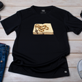Camiseta Masculina Preta Bíblia e Rosário
