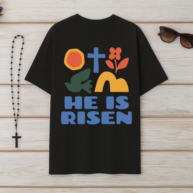 Camiseta Oversized He Is Risen