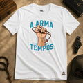 Camiseta Arma Desses Tempos