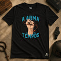 Camiseta Arma Desses Tempos